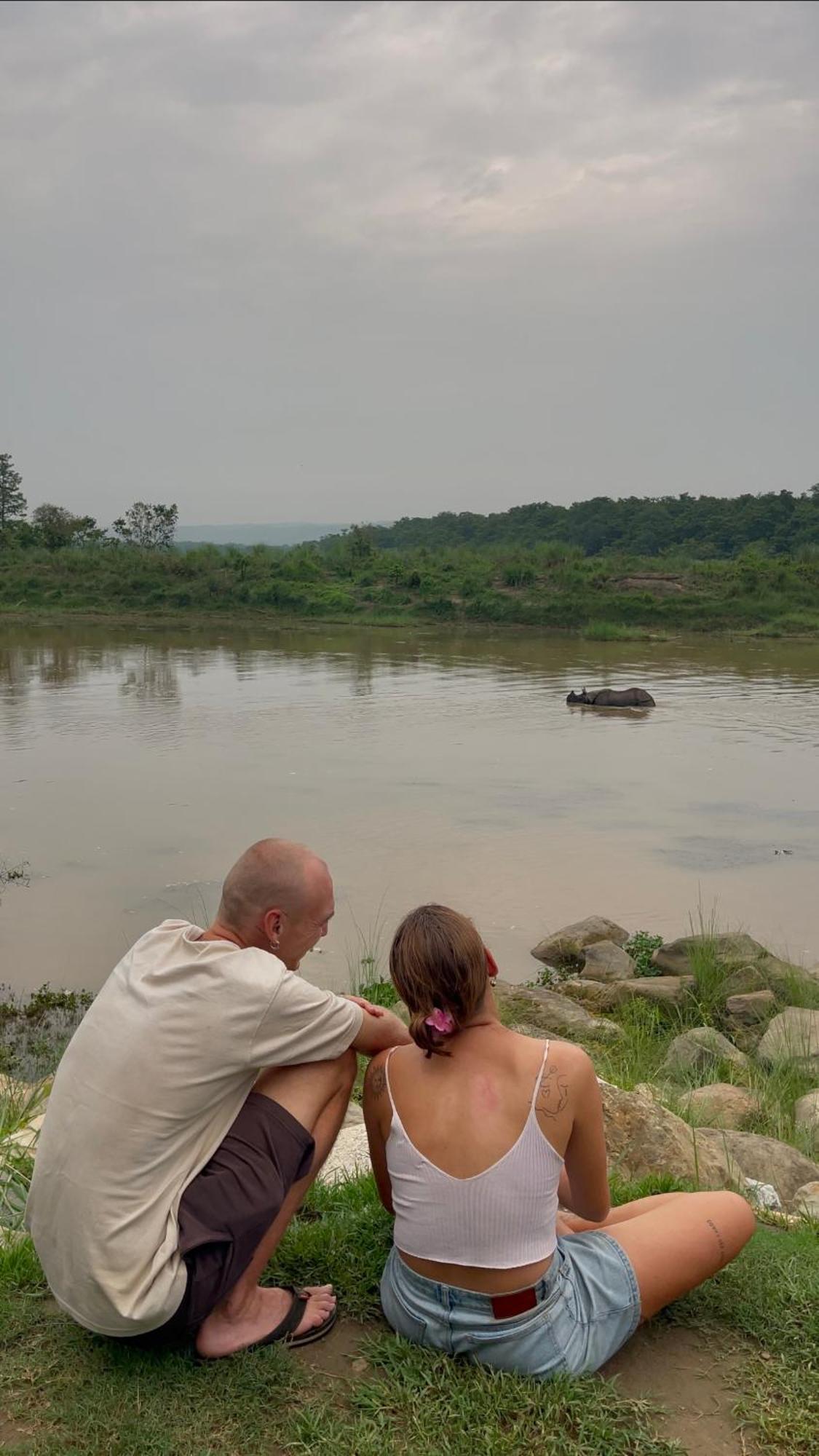 Bamby Chilling House - Feel The Nature Sauraha Exterior foto